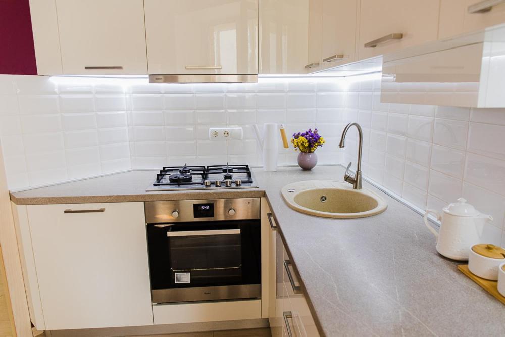 Skandi Apartment Near The Park Irpin Ngoại thất bức ảnh